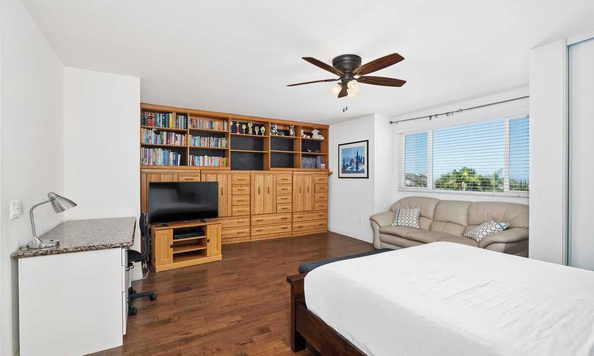 Photo of Bedroom in Rancho Penasquitos