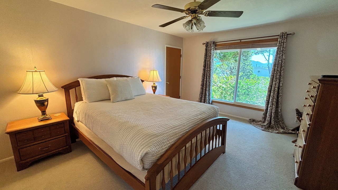 Photo of Bedroom in Gold Beach