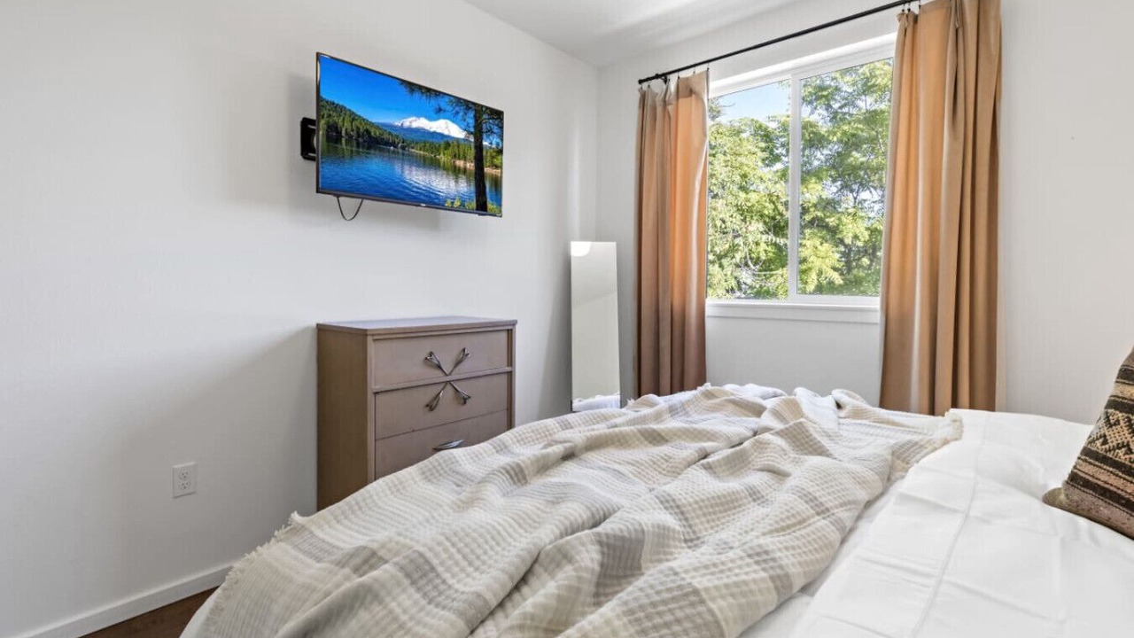 Photo of Bedroom in Downtown