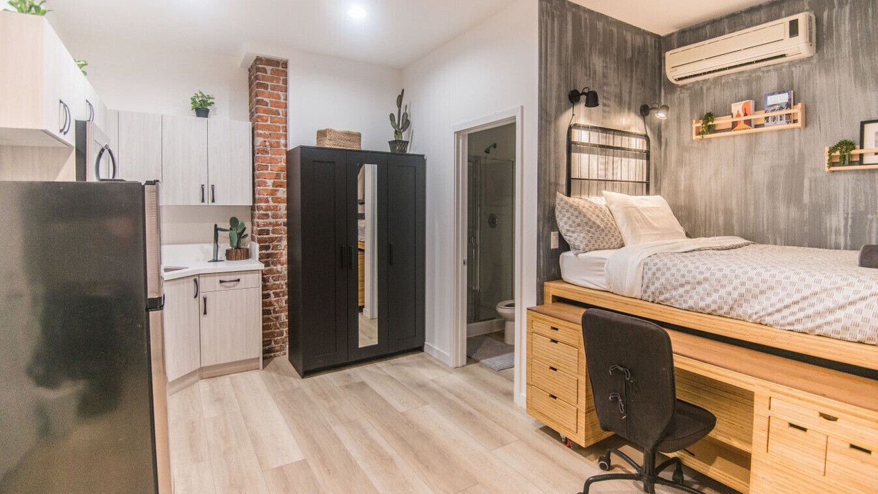 Photo of Bedroom in Downtown Los Angeles