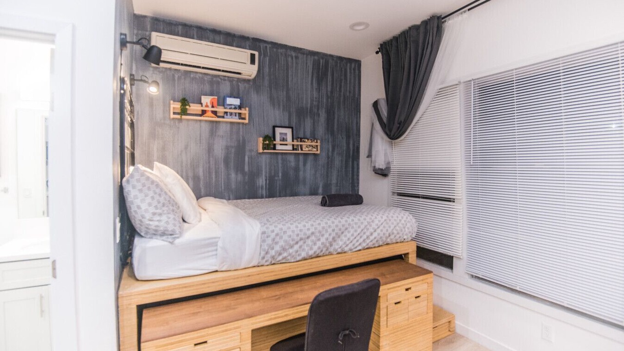 Photo of Bedroom in Downtown Los Angeles