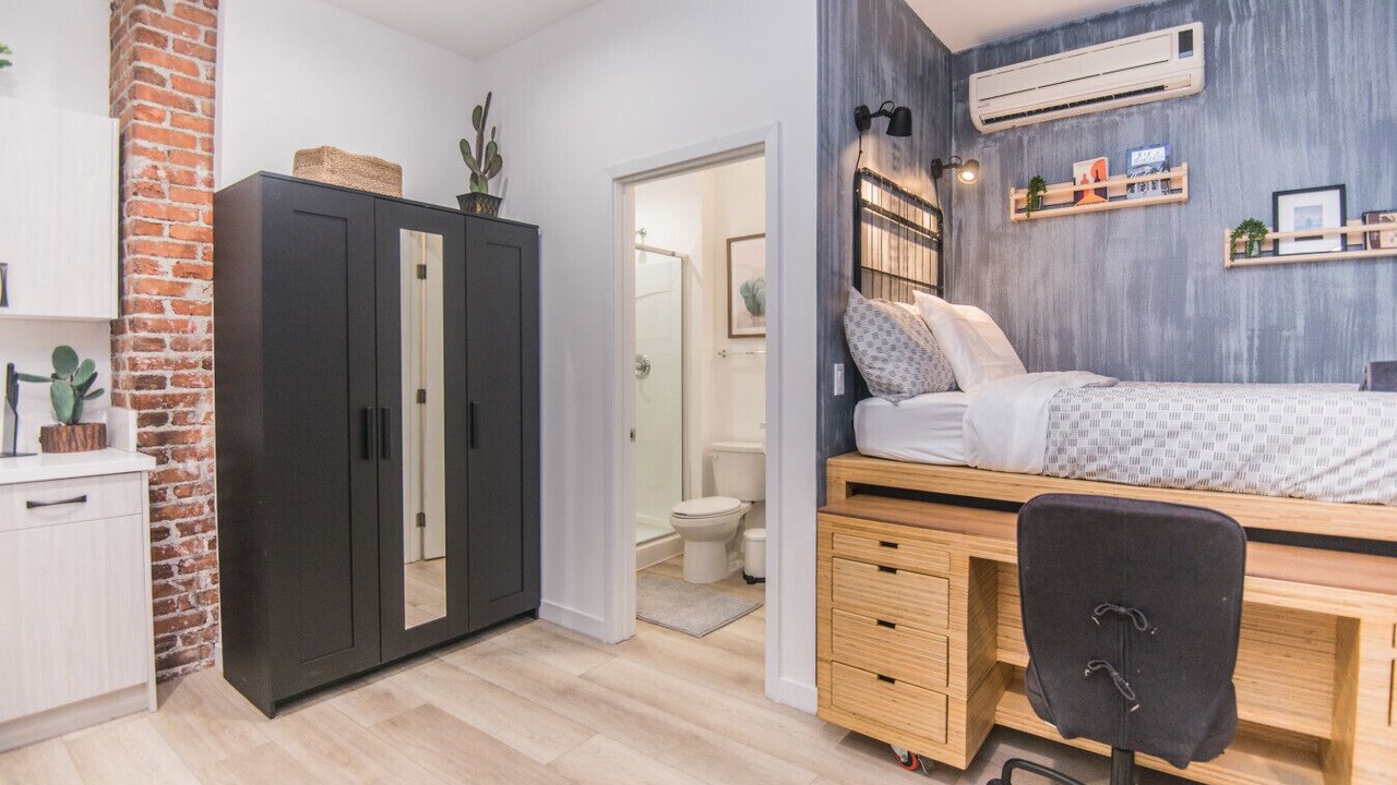 Photo of Bedroom in Downtown Los Angeles