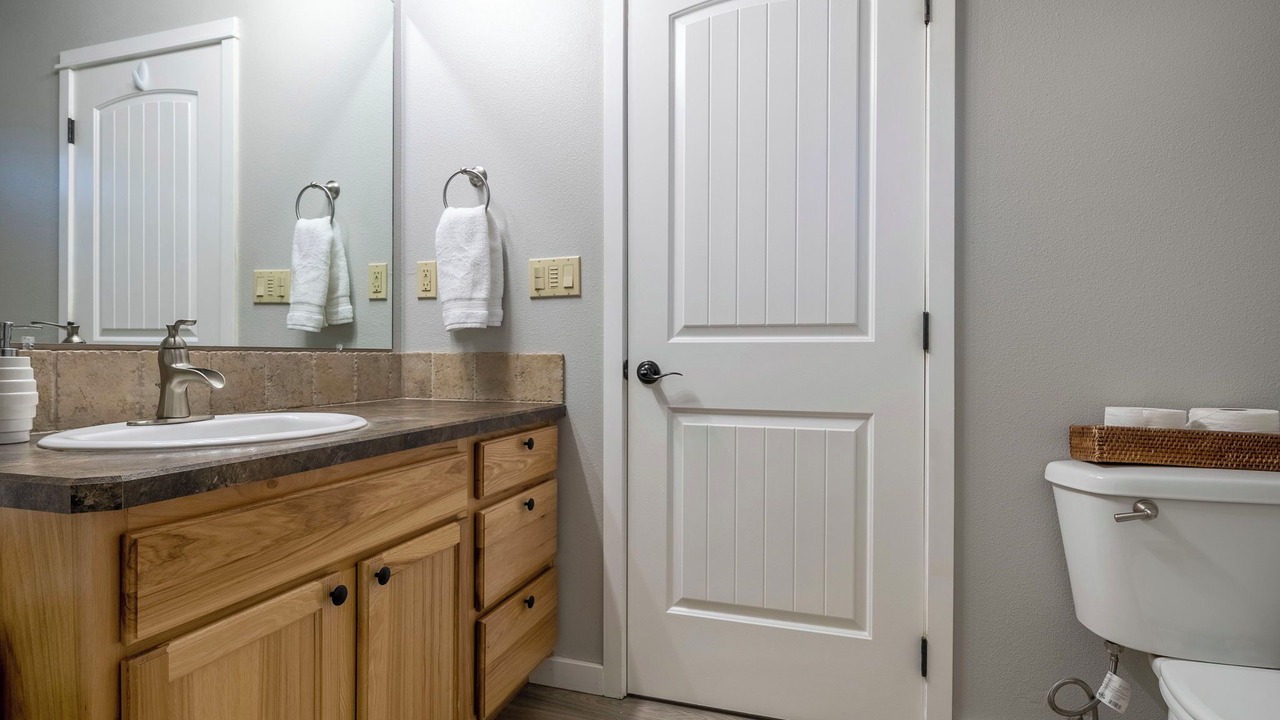 Photo of Bathroom in Southern Crossing