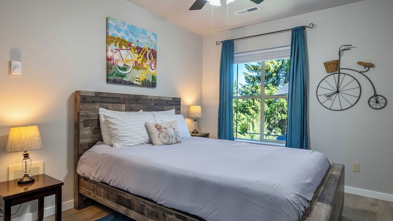 Photo of Bedroom in Southern Crossing