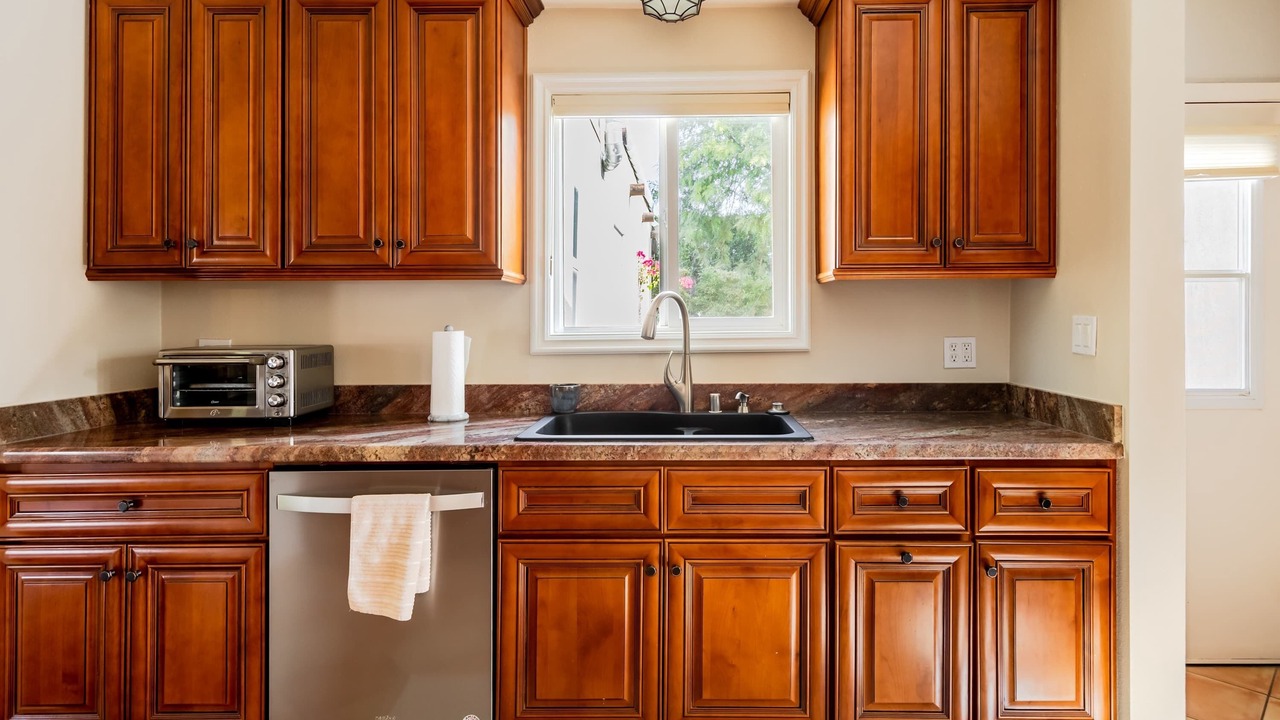 Photo of Kitchen in The Movie Colony