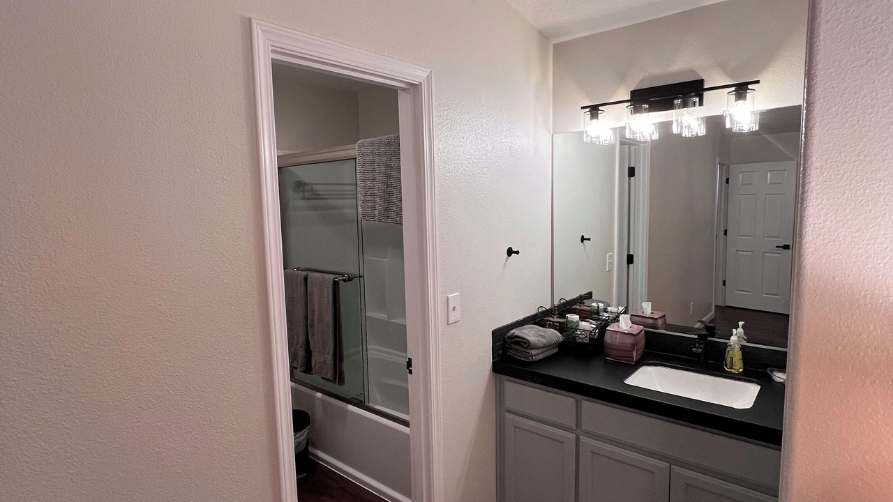 Photo of Bathroom in Canby