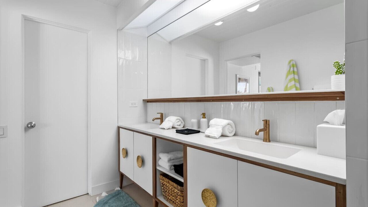 Photo of Bathroom in Twin Palms