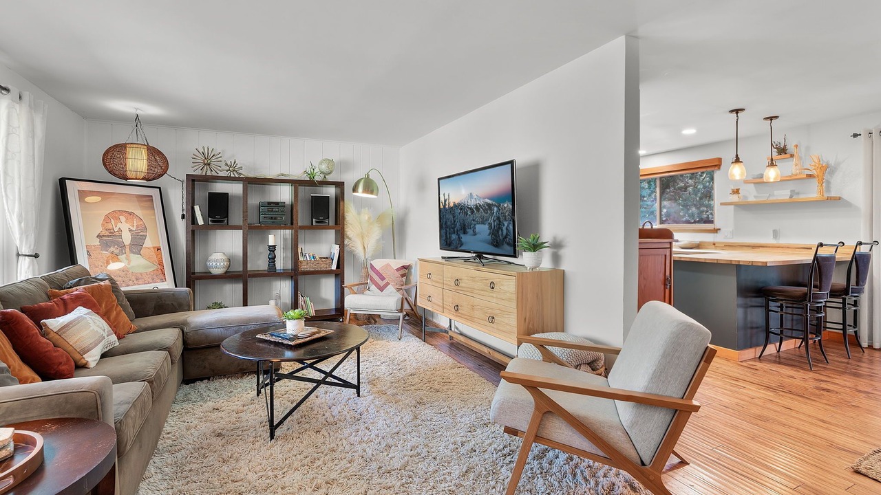 Photo of Livingroom in Southern Crossing