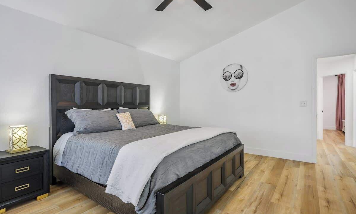 Photo of Bedroom in Spring Valley