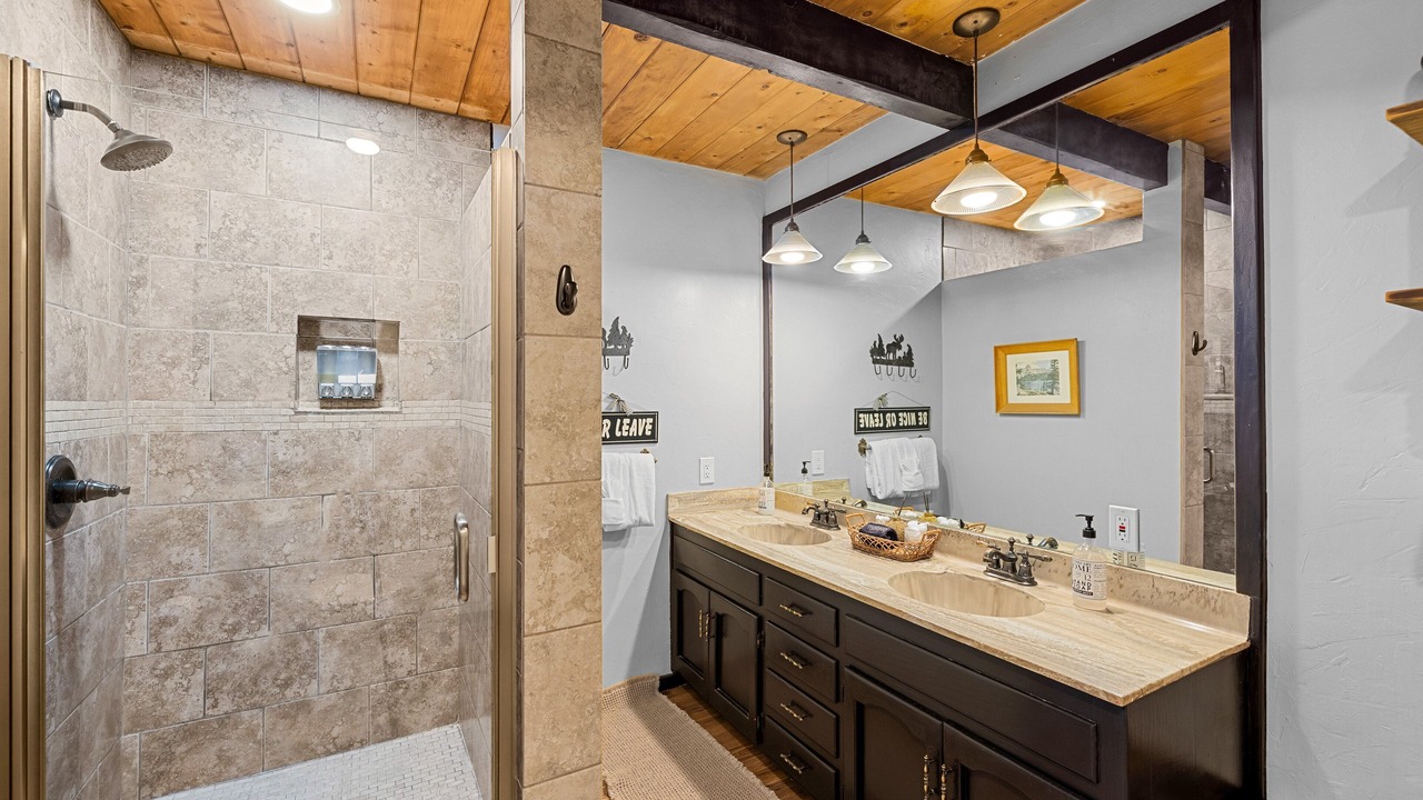 Photo of Bathroom in Flagstaff