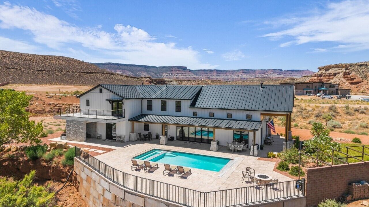 Photo of Outdoor in Virgin