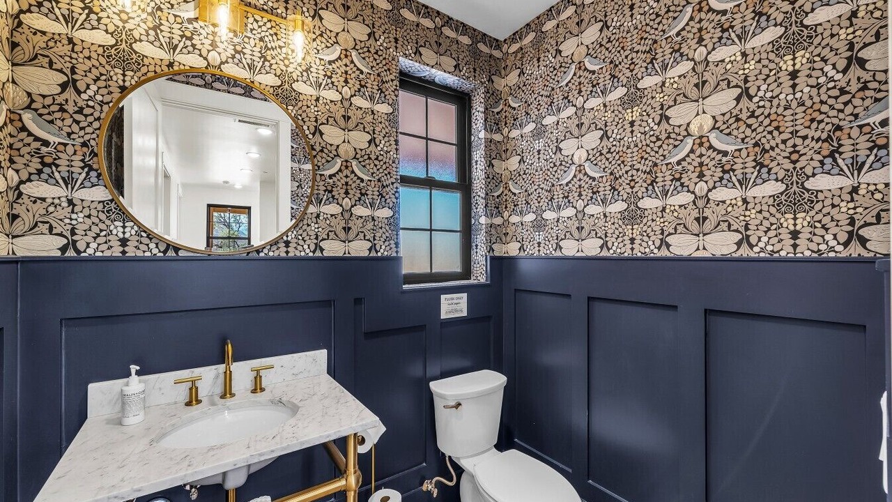 Photo of Bathroom in Virgin