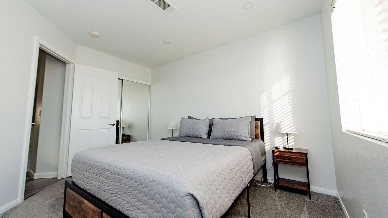 Photo of Bedroom in Silverado Ranch