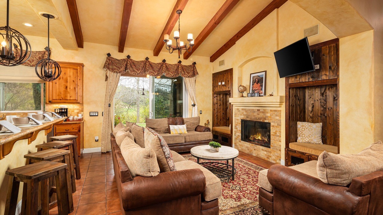 Photo of Livingroom in Temecula