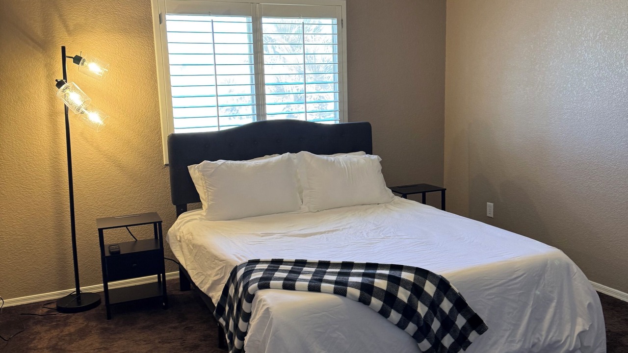 Photo of Bedroom in Lake Havasu City