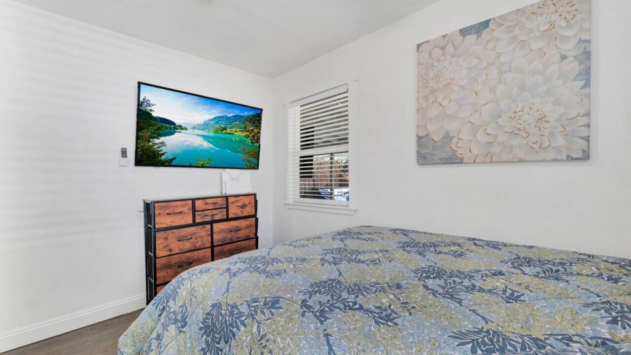 Photo of Bedroom in Thousand Oaks