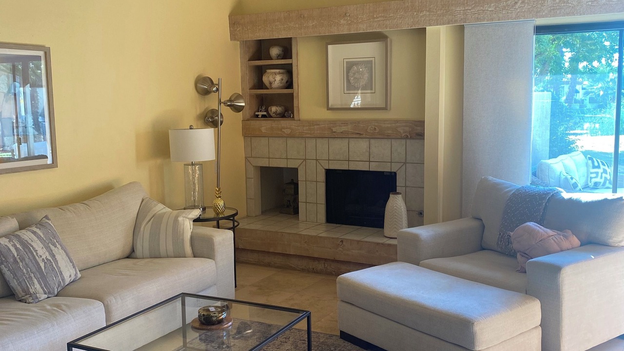 Photo of Livingroom in Rancho Mirage