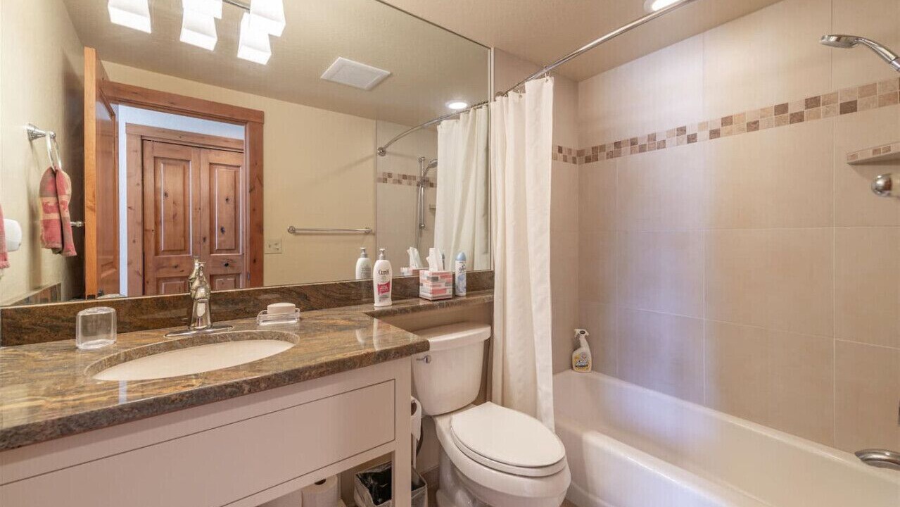 Photo of Bathroom in Talmont