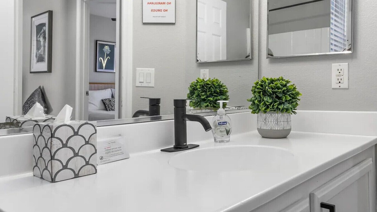 Photo of Bathroom in North Las Vegas