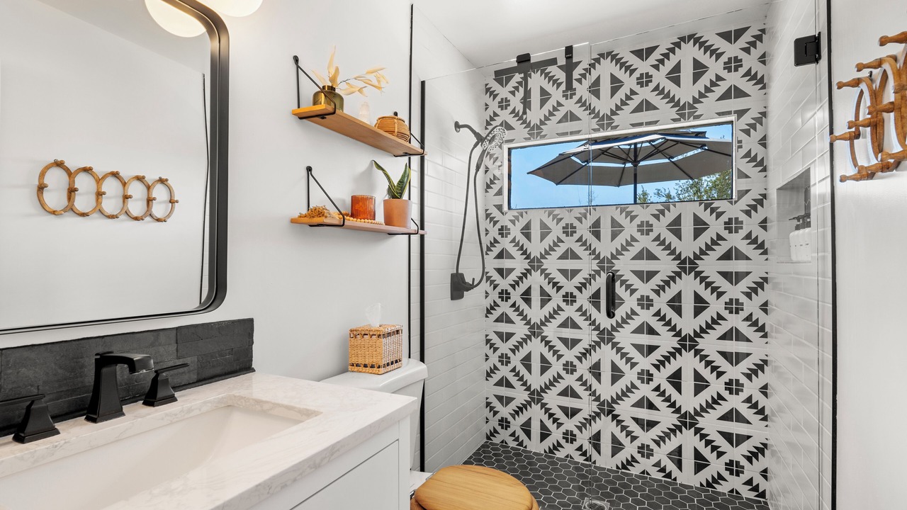 Photo of Bathroom in Landers