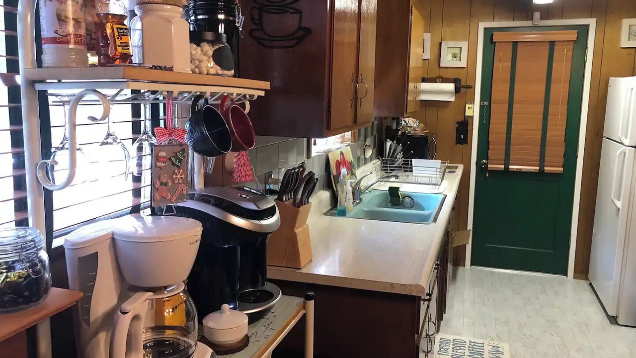 Photo of Kitchen in Mi-Wuk Village