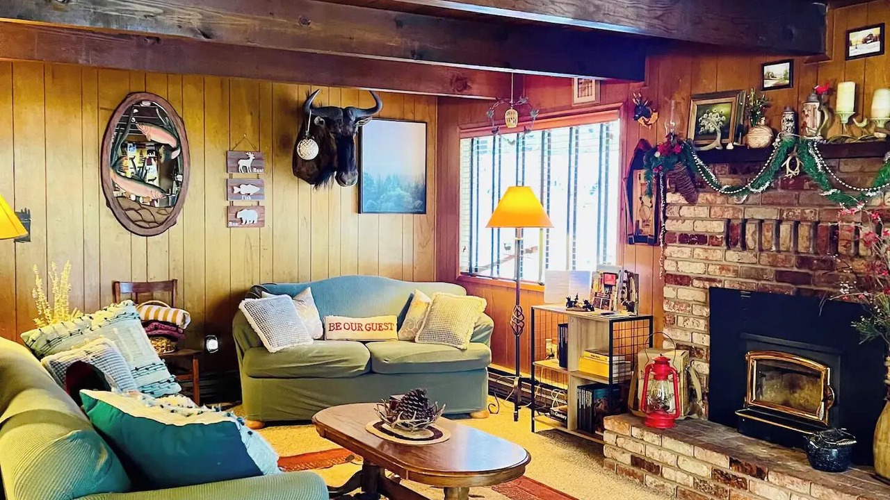 Photo of Livingroom in Mi-Wuk Village