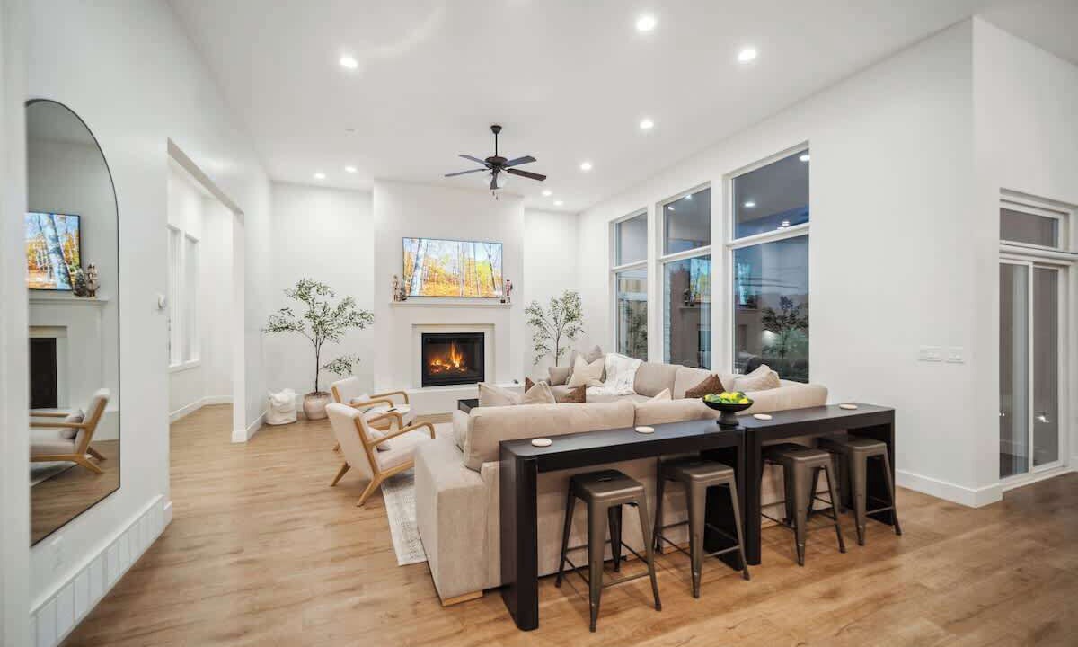 Photo of Bedroom in Lindon