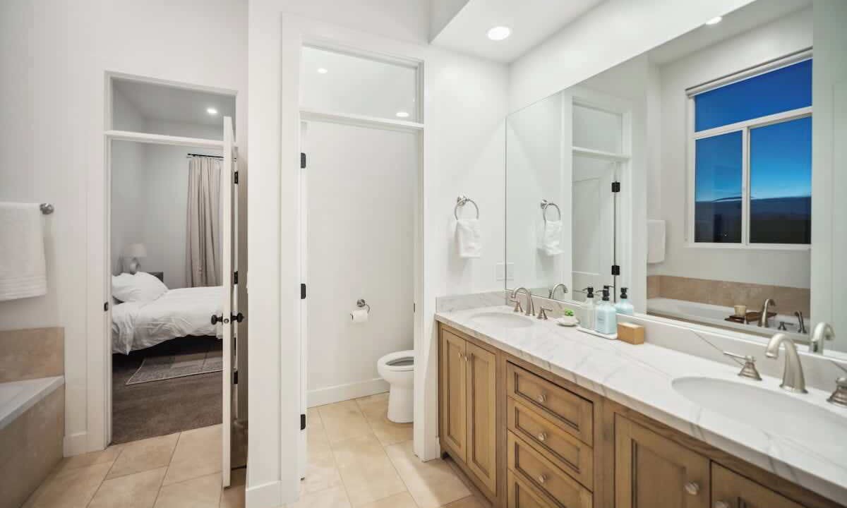 Photo of Bathroom in Lindon