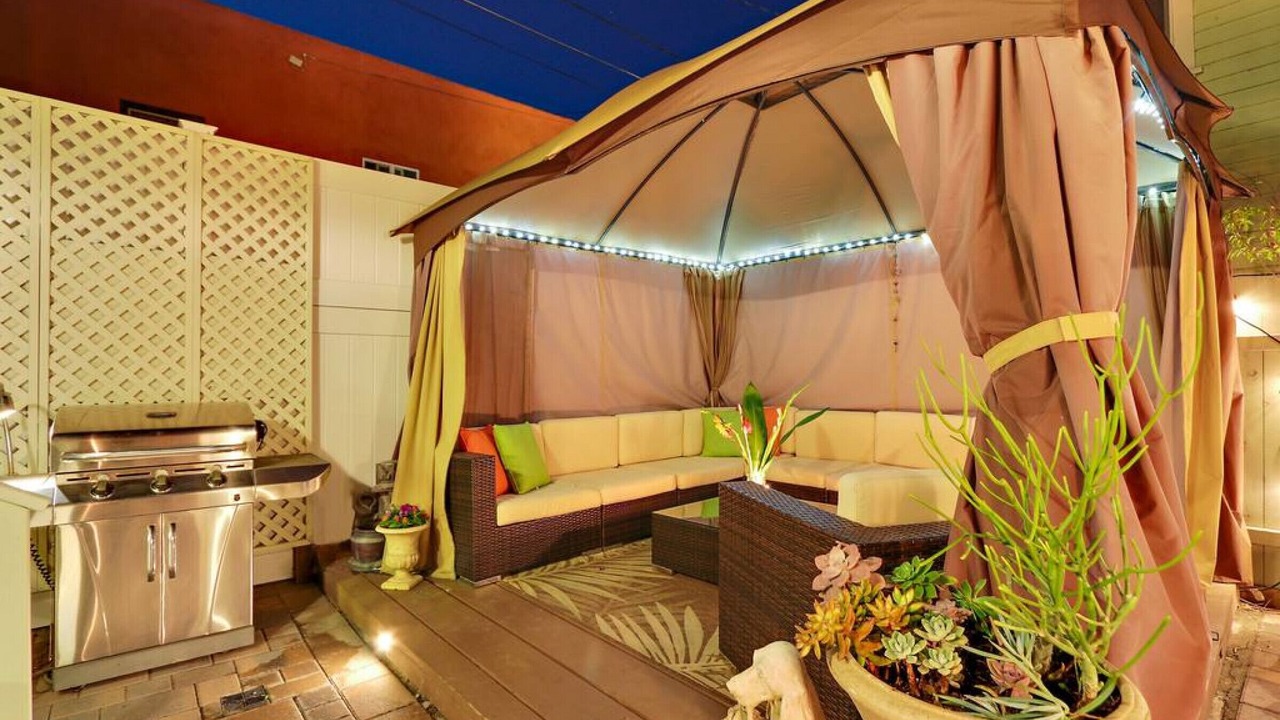Photo of Patio Balcony in Alamitos Beach