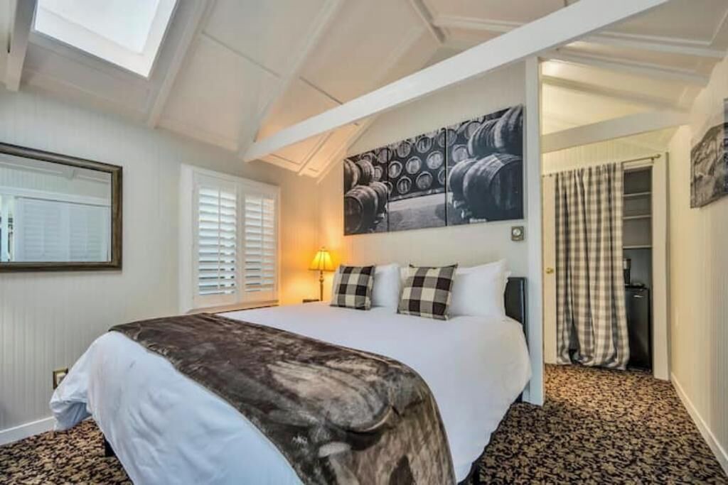 Photo of Bedroom in Calistoga