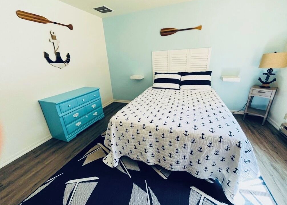 Photo of Bedroom in Lake Almanor West