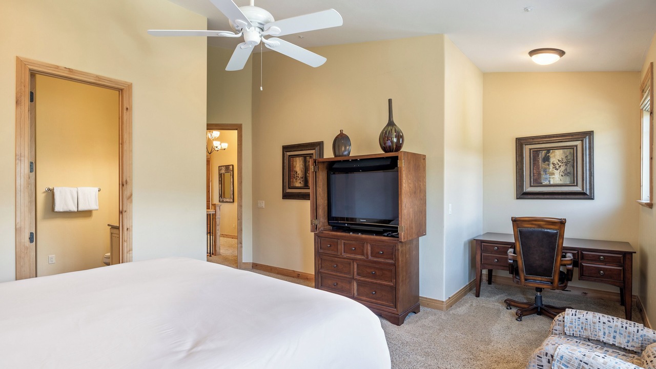 Photo of Bedroom in Canyon Links