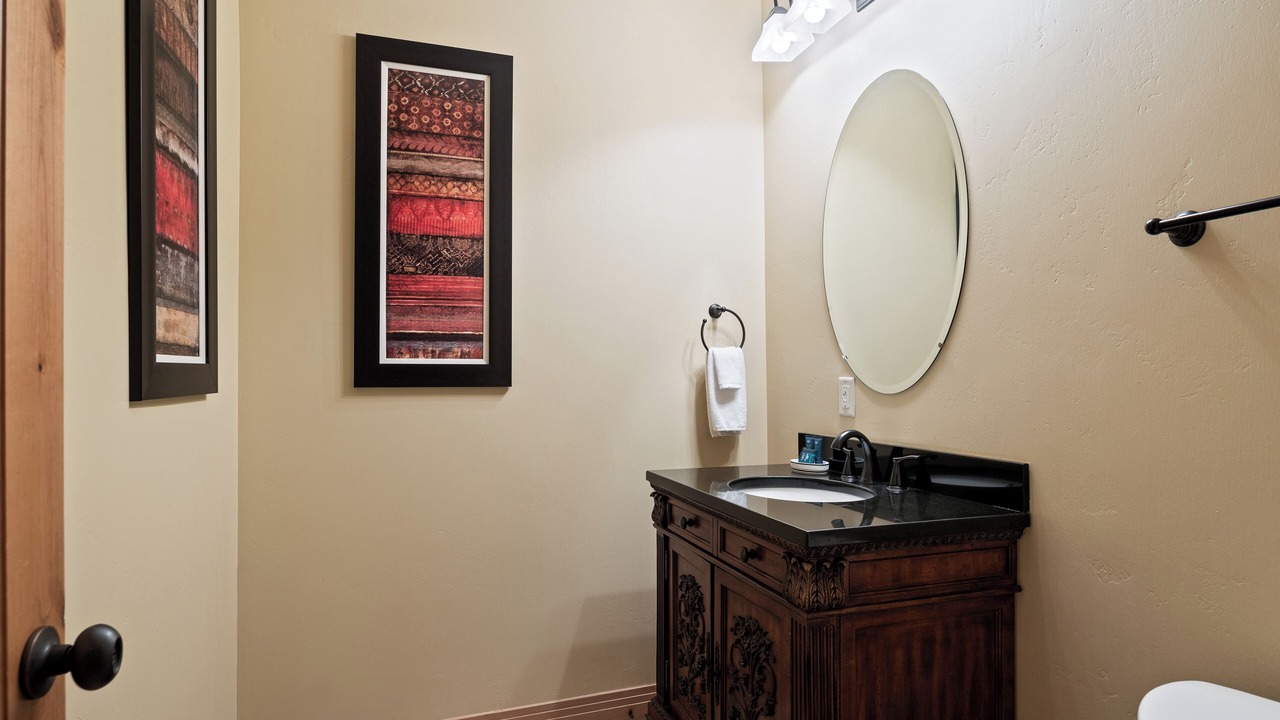 Photo of Bathroom in Canyon Links