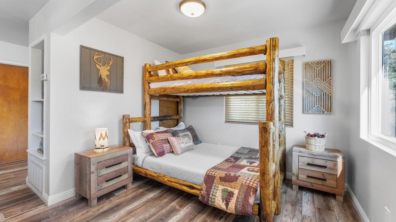 Photo of Bedroom in Julian