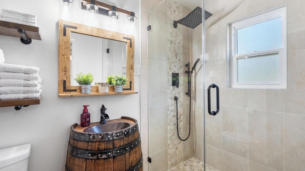 Photo of Bathroom in Julian