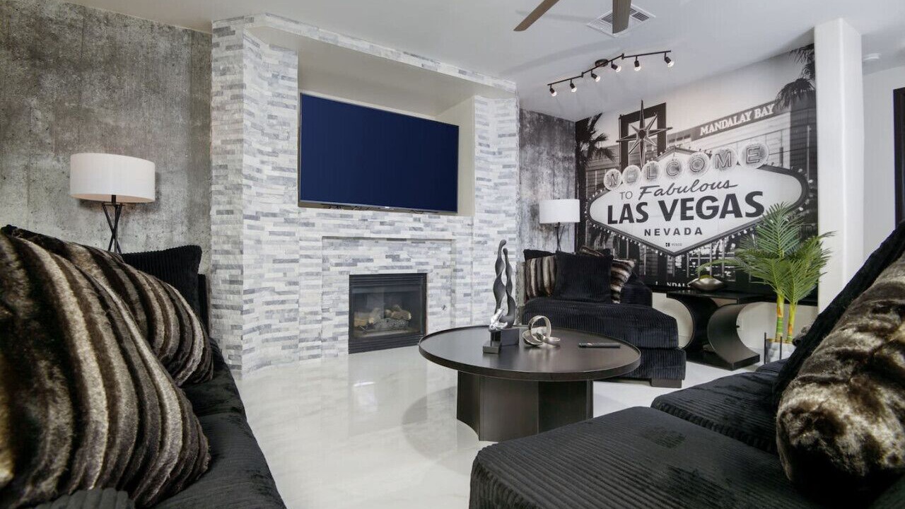 Photo of Bedroom in Spring Valley
