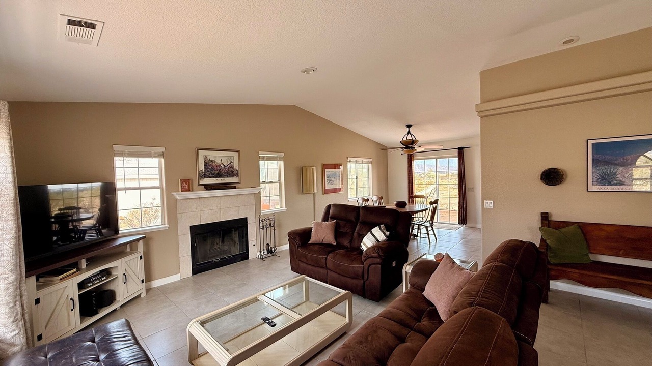Photo of Livingroom in Borrego Springs