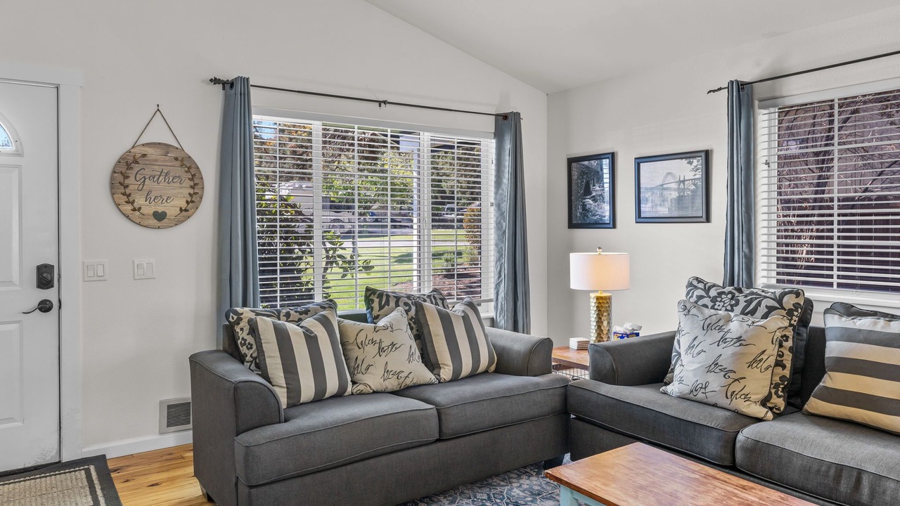 Photo of Livingroom in Orchard District