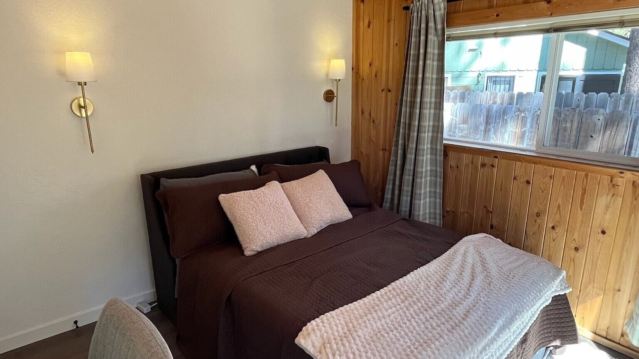 Photo of Bedroom in Bijou Park