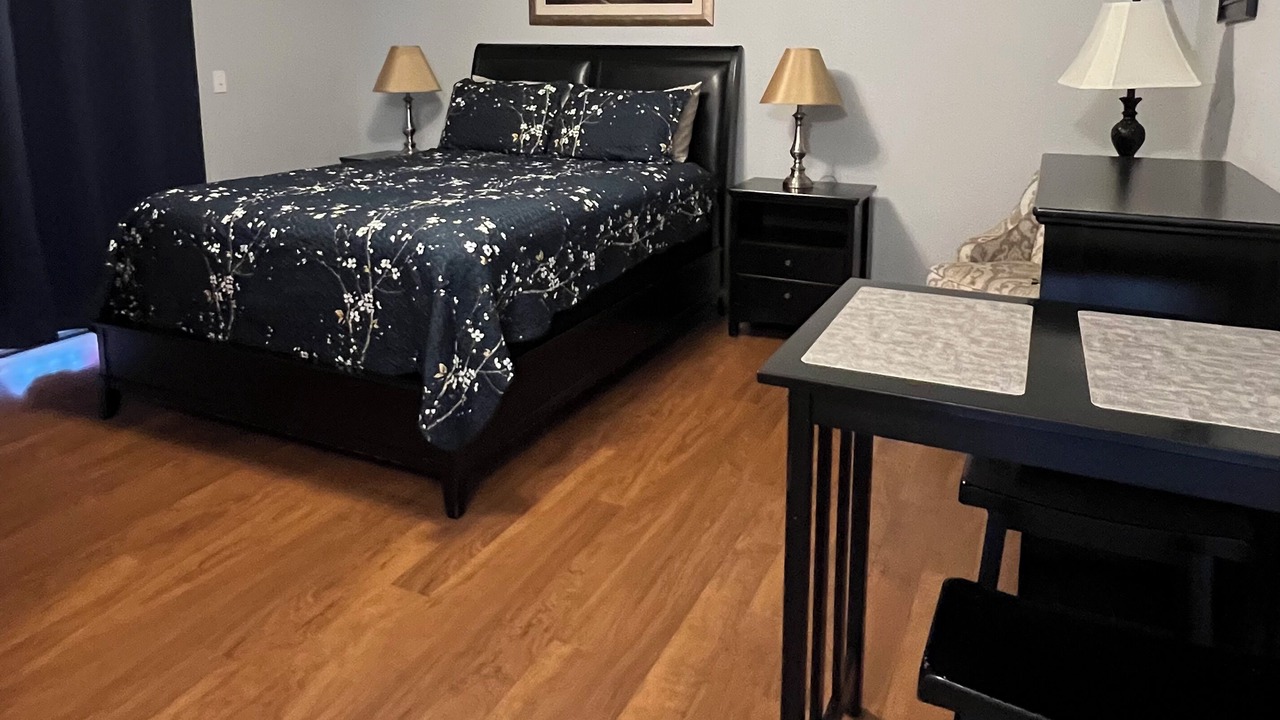 Photo of Bedroom in Ocean Shores