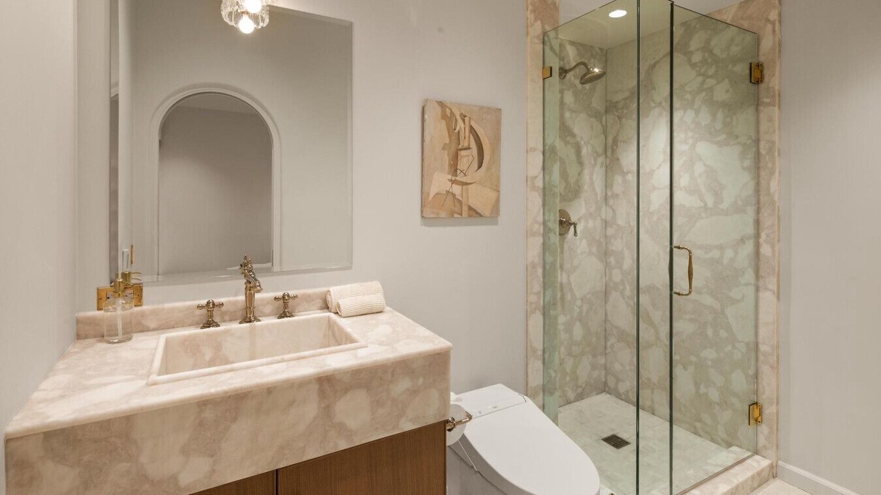 Photo of Bathroom in Olde Solana Beach