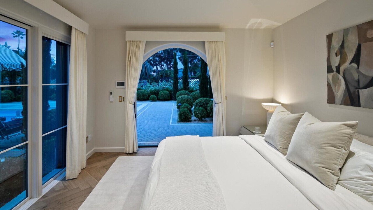 Photo of Bedroom in Olde Solana Beach