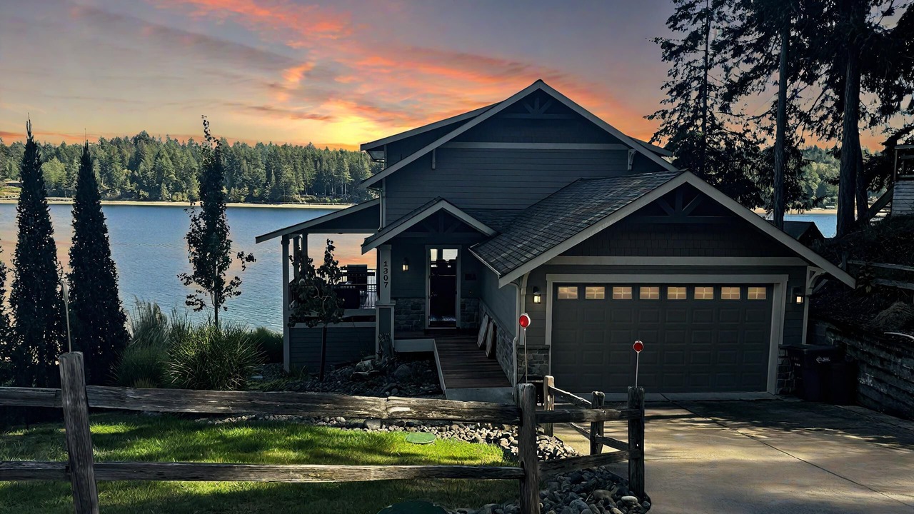 Photo of Outdoor in Lakebay