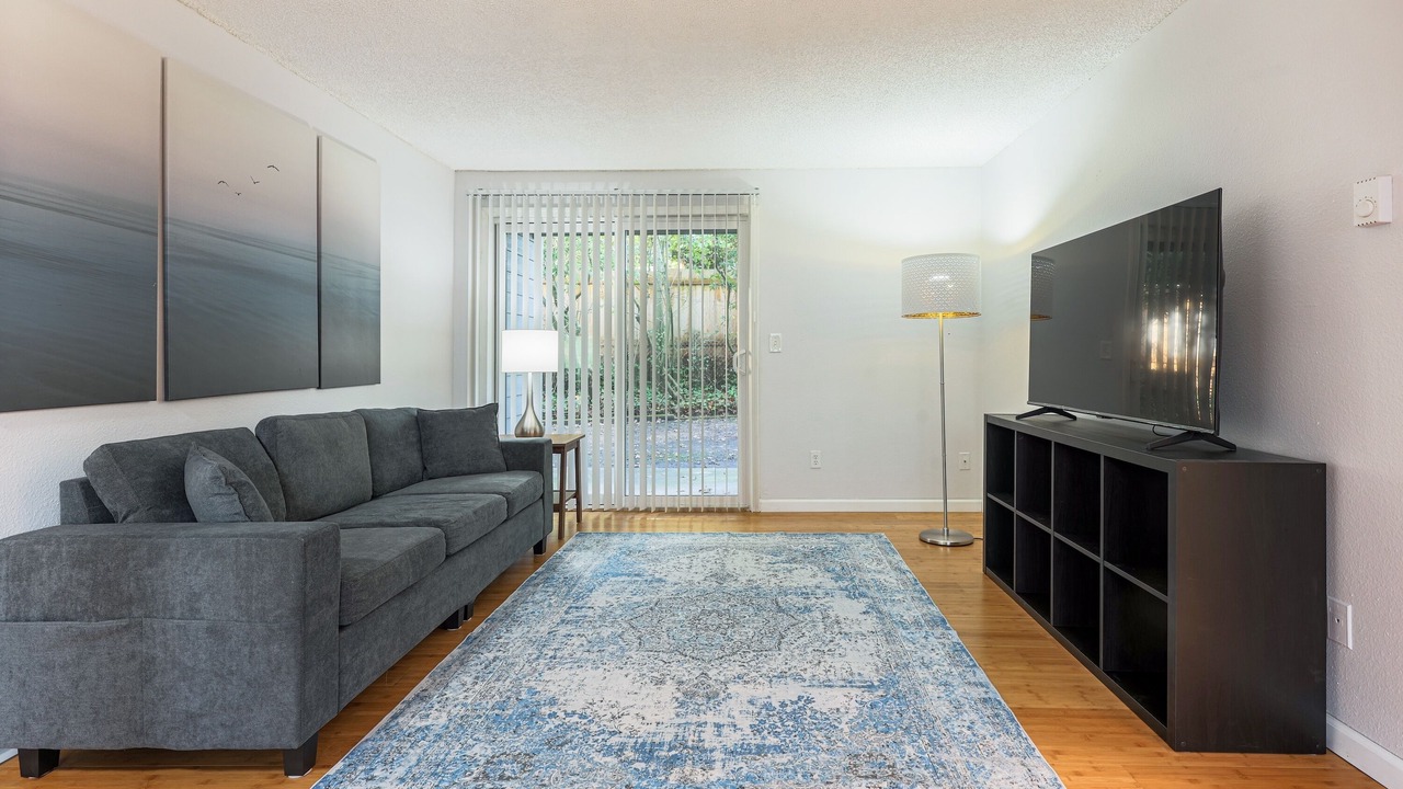 Photo of Livingroom in Cedar Mill