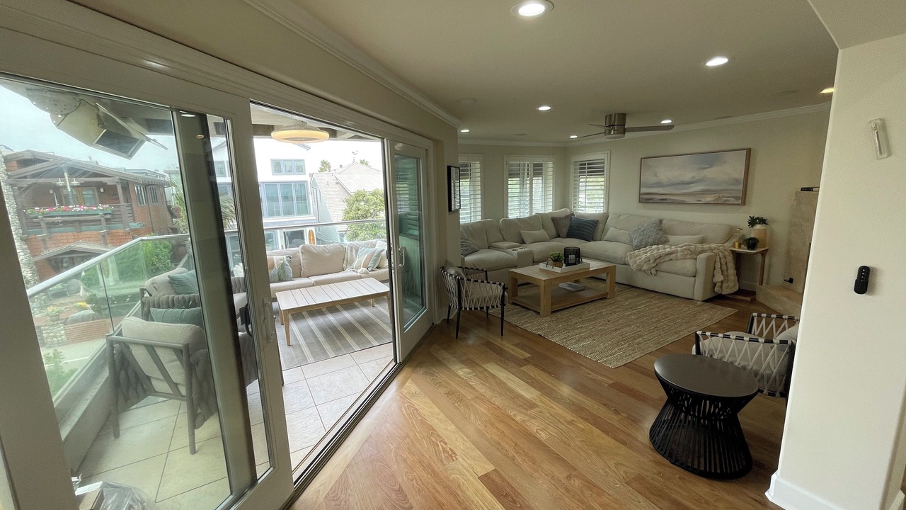 Photo of Livingroom in Hermosa Beach