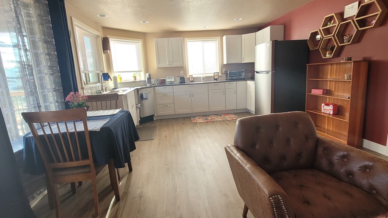 Photo of Livingroom in Lowell