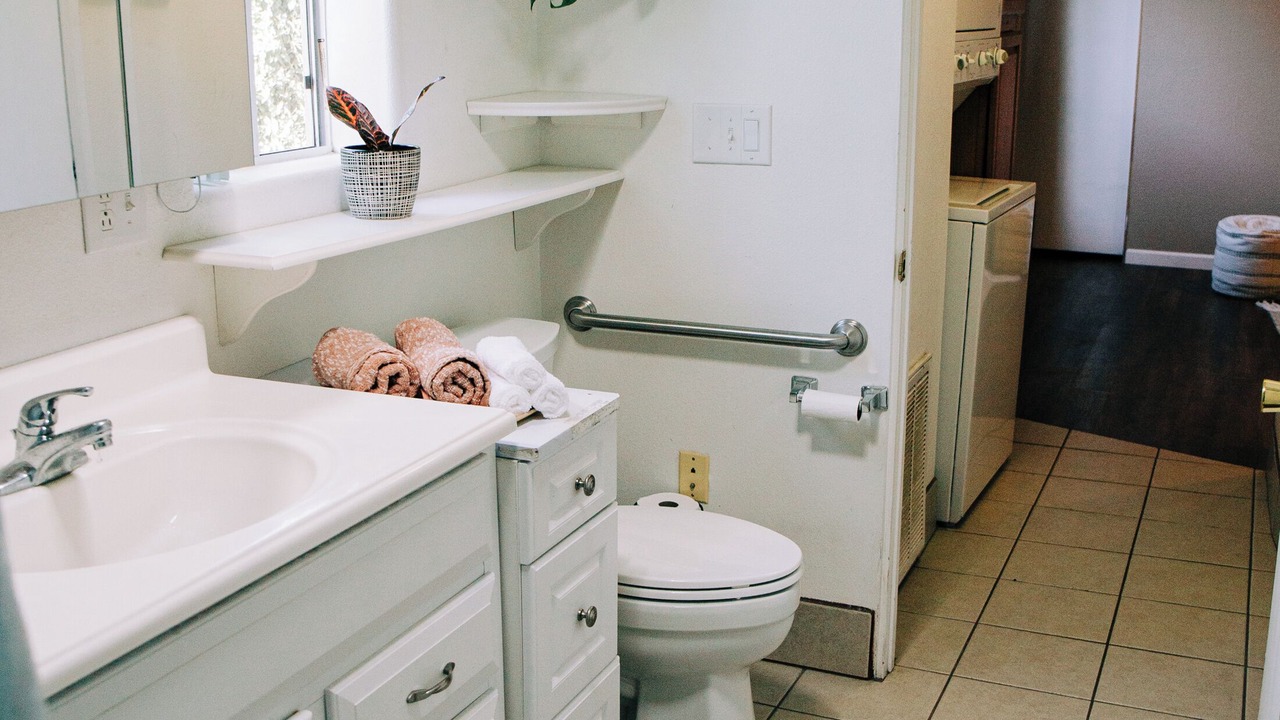 Photo of Bathroom in Palm Desert
