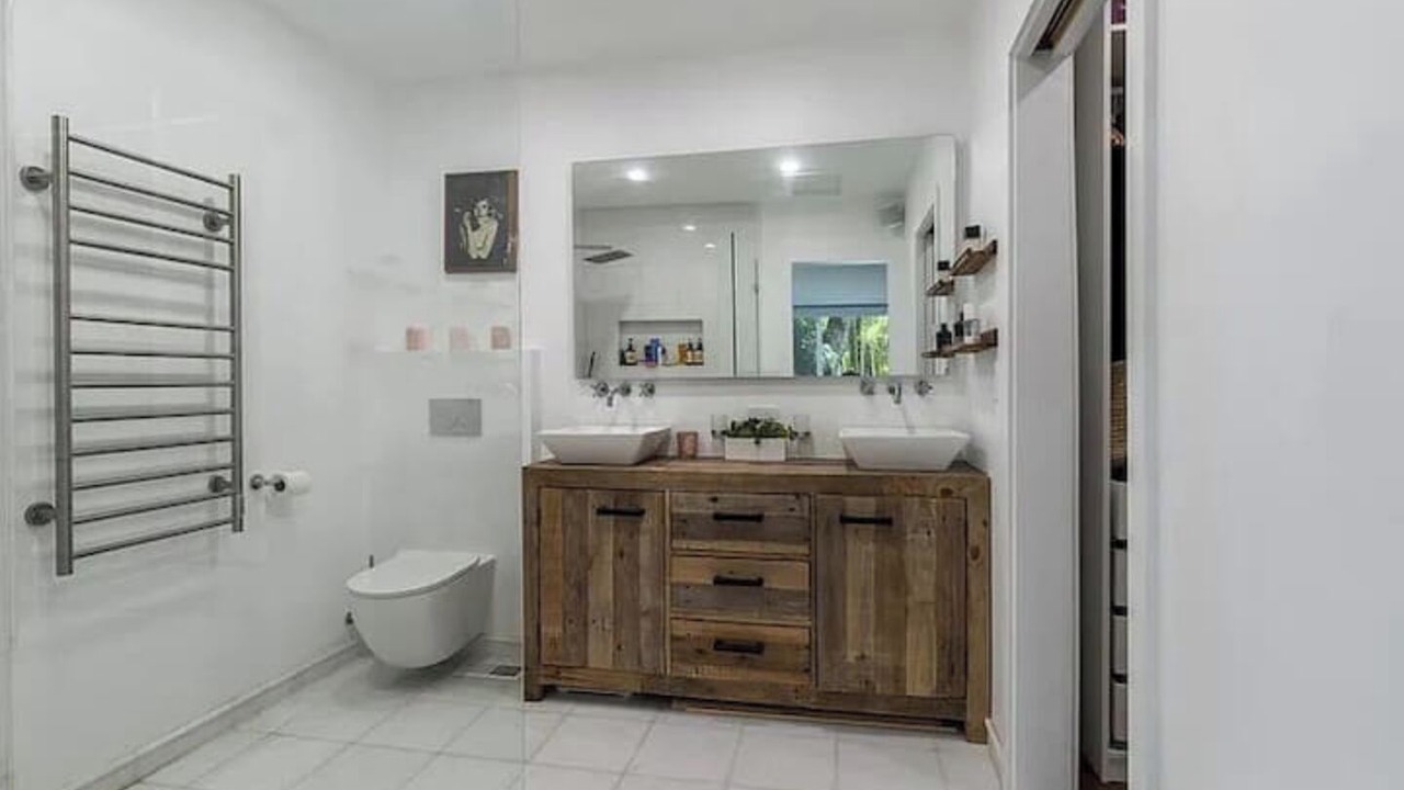 Photo of Bathroom in Hollywood Hills