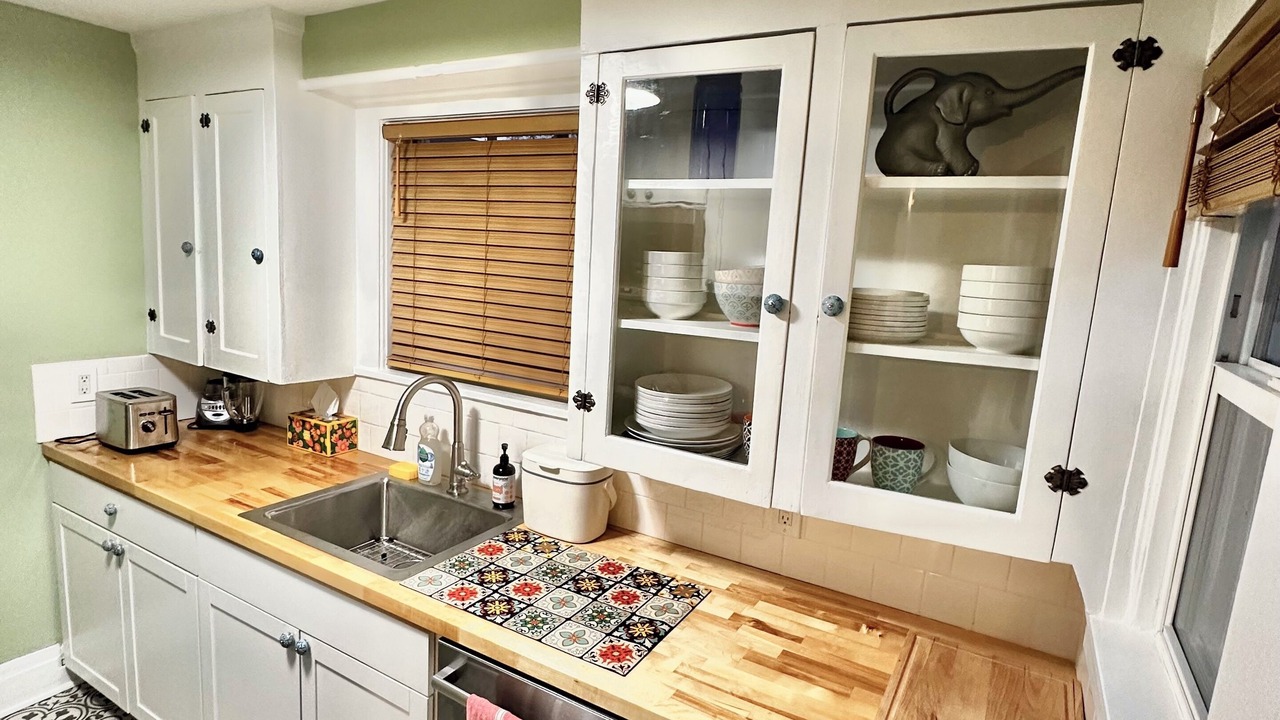 Photo of Kitchen in King