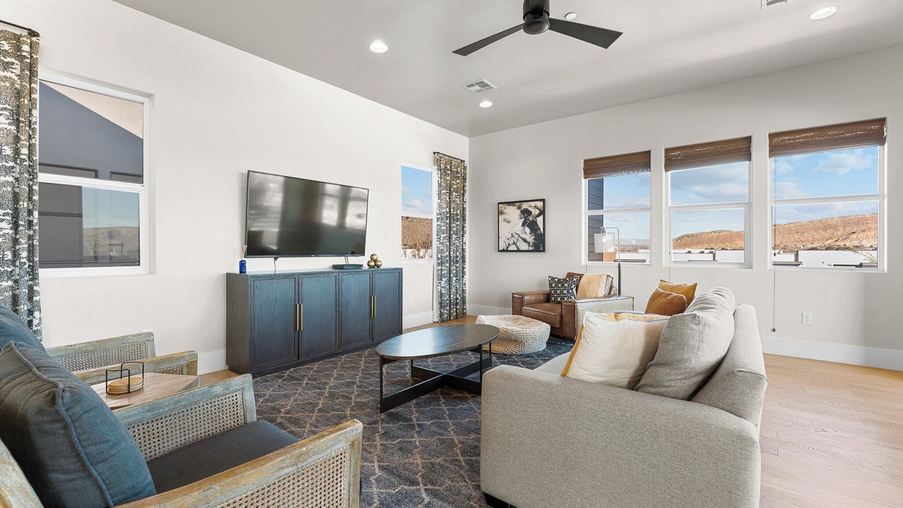 Photo of Livingroom in Bloomington